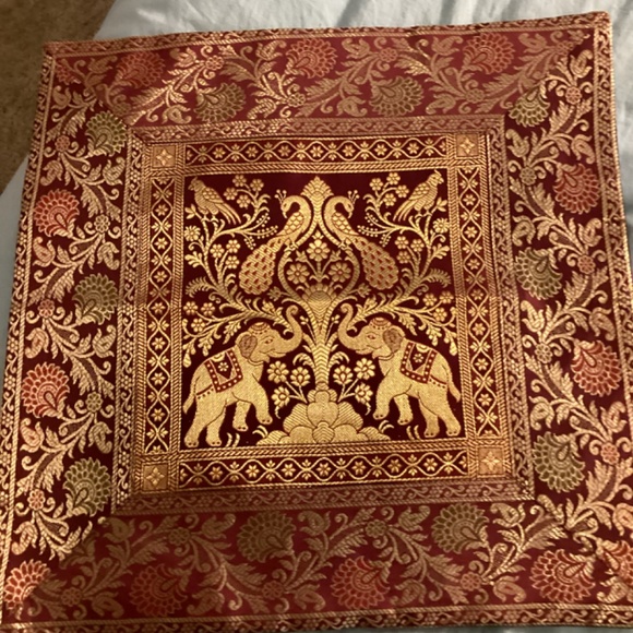 Pillow Covers from India - Picture 2 of 10